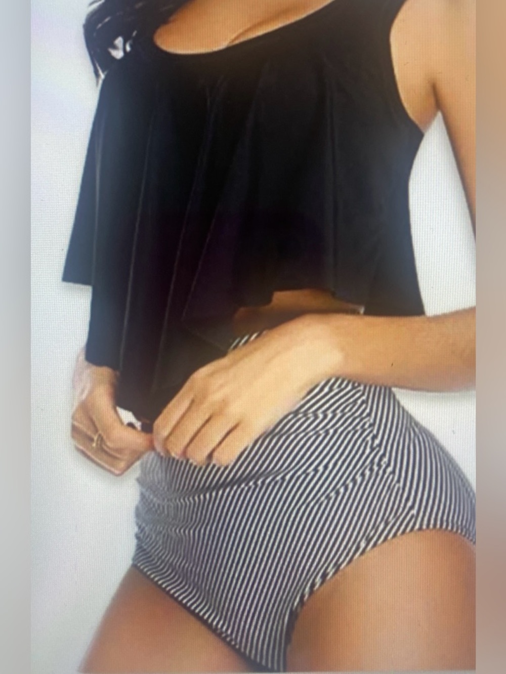 LARGE. ADISPUTENT STRAPPY RUFFLED TOP WITH STRIPED BOTTOMS